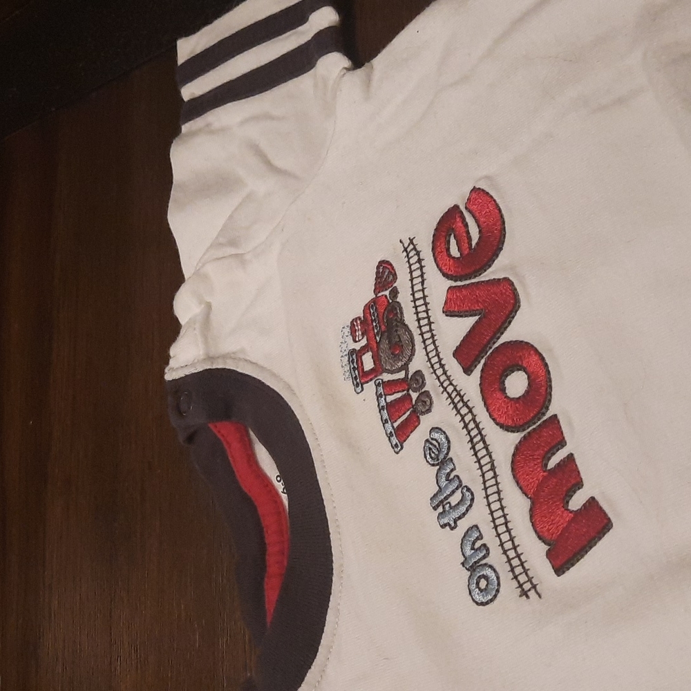 Train onesie 6-9 months